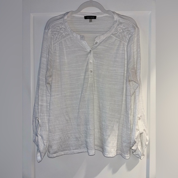 Cable & Gauge Tops - Cable & Gauge: Textured White Blouse